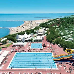 5* Ferienpark Isamar Village