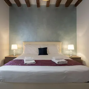 Apartment Ve.n.i.ce. Cera Ca' De La Mandola, Venice