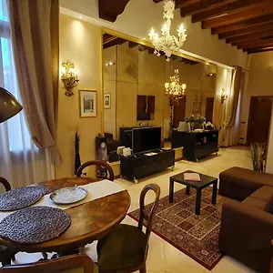 Apartment Residenza Ca' Brighella, Venice